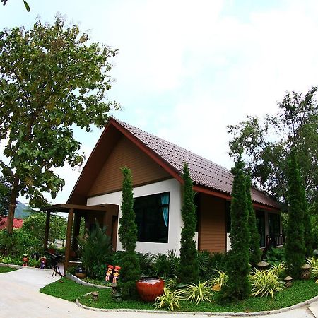 Silver Garden Resort Suan Phueng Exterior foto